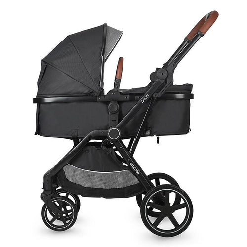 Luxuriöser Kinderwagen 3in1 mit erweiterter Liegefläche und schützendem Sonnendach, seitliche Ansicht.