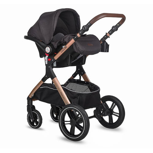 Ein multifunktionaler schwarzer Kinderwagen mit braunen Lederdetails und einem großen Korb, ideal für Familienausflüge.